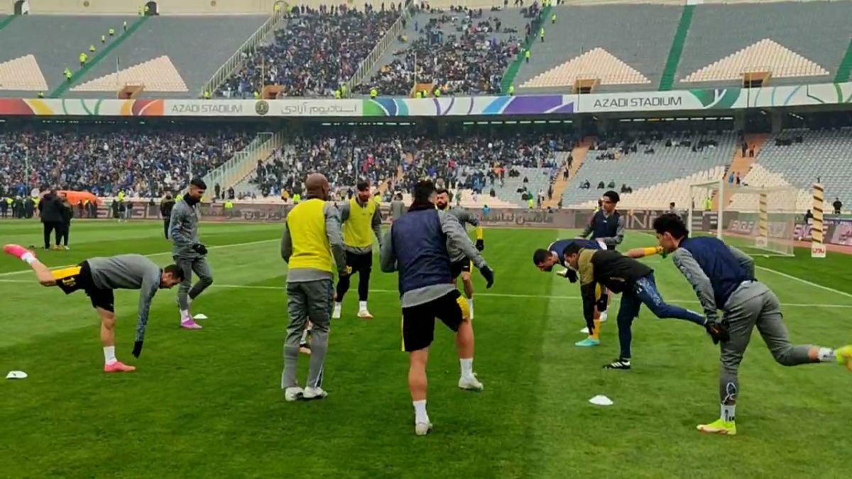 اختصاصی/ گرم کردن بازیکنان سپاهان قبل از دیدار با استقلال