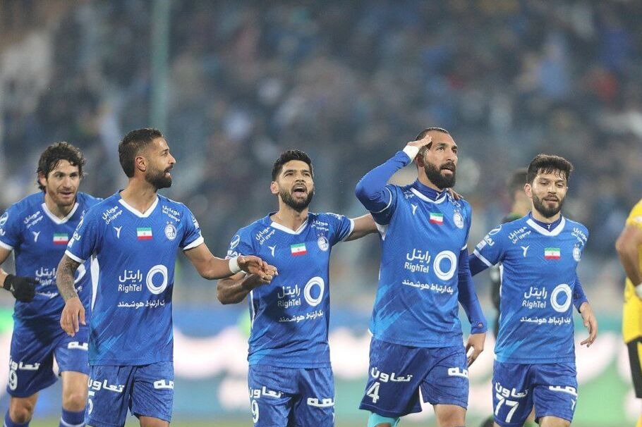 استقلال حتی از یک امتیاز بازیهای خانگیاش هم نمیگذرد!