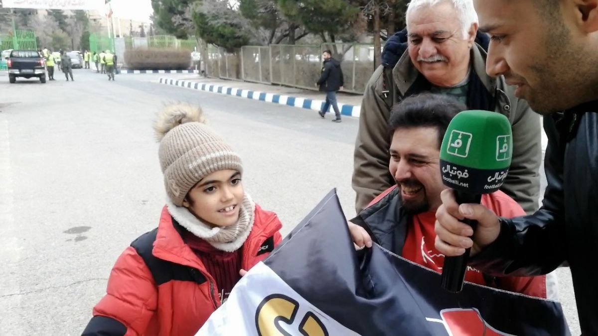 اختصاصی/ هوادار پرسپولیس باشرایط سخت جسمانی برای حمایت از این تیم به ورزشگاه آمده است