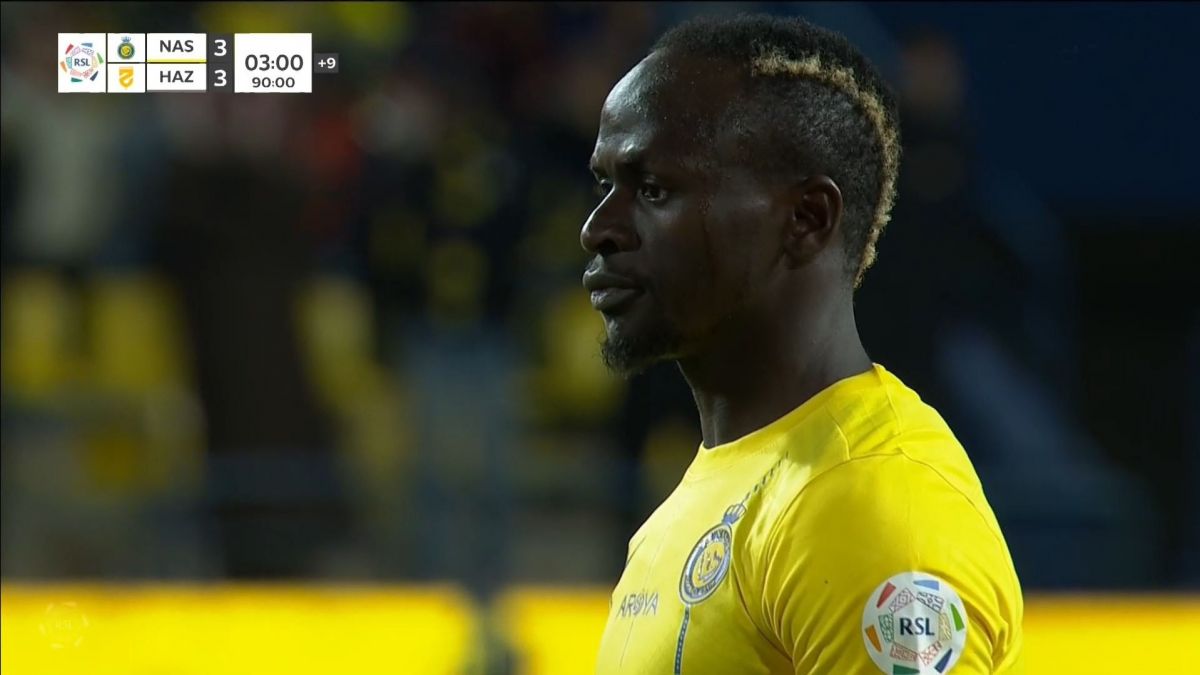 گل چهارم النصر به الحزم (سادیو مانه - پنالتی در دقیقه 94)