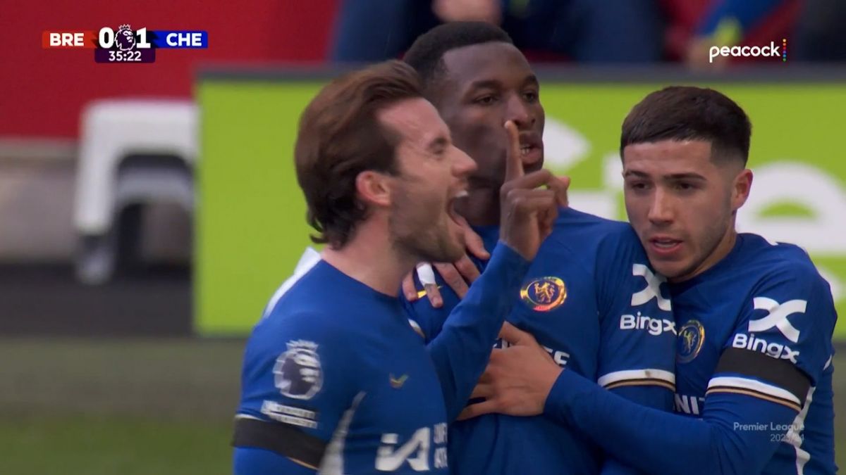 گل اول چلسی به برنتفورد (جکسون)