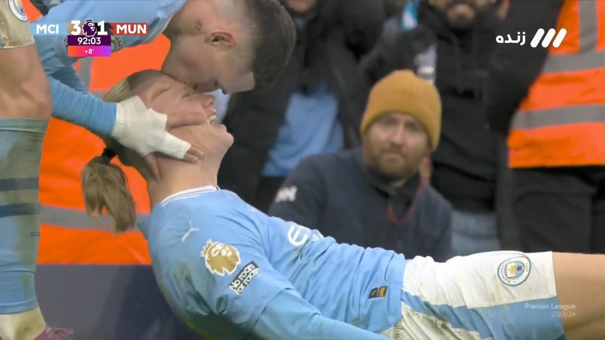 گل سوم منچسترسیتی به منچستریونایتد (هالند)