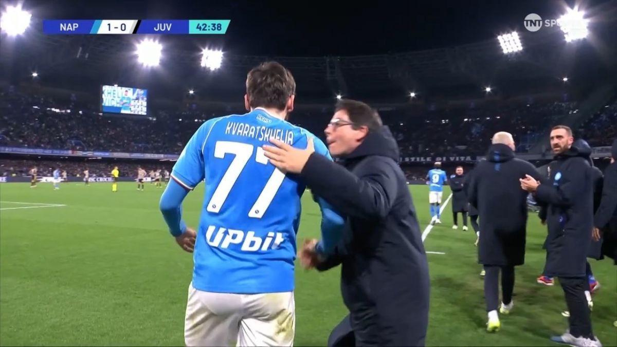 گل اول ناپولی به یوونتوس (کواراتسخلیا)