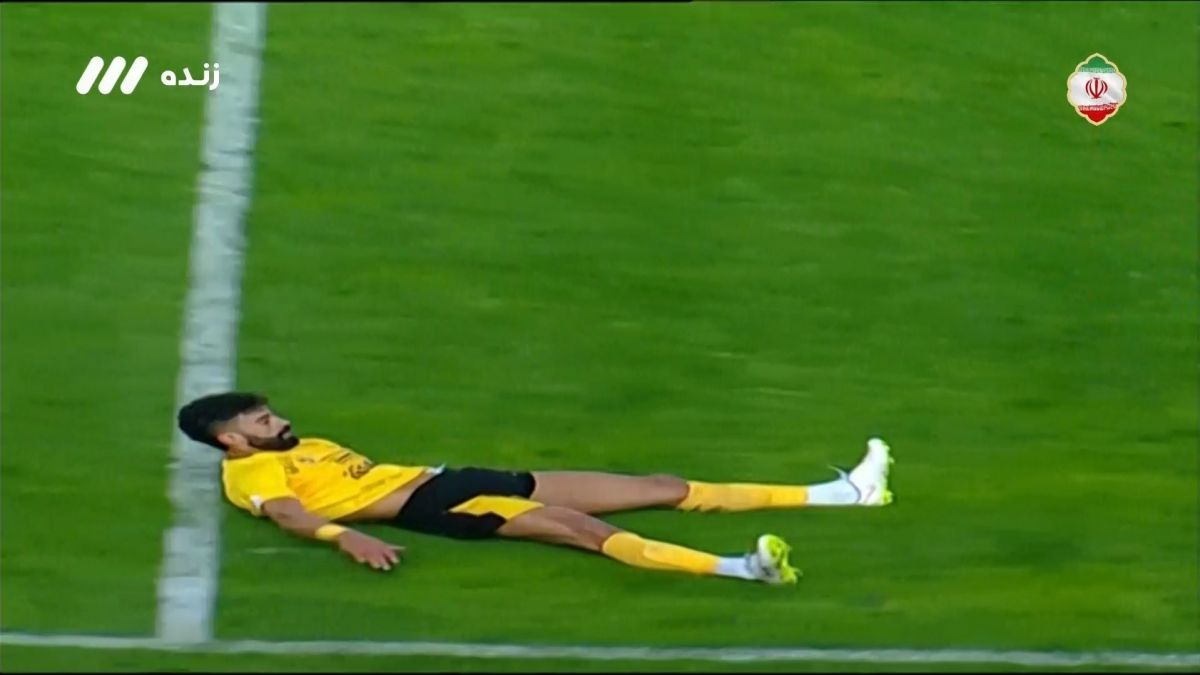 فوتبال برتر/ کارشناسی داوری بازی سپاهان و شمس آذر در جام حذفی