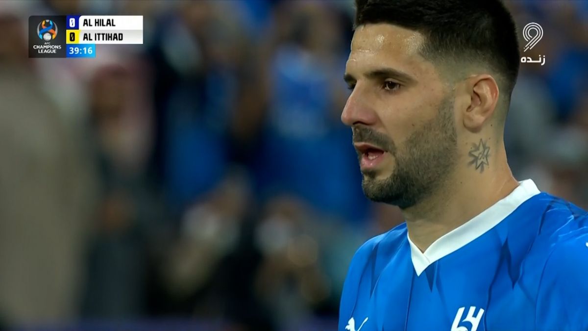 گل اول الهلال عربستان به الاتحاد عربستان (میتروویچ - پنالتی)