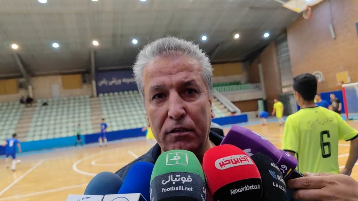 اختصاصی/ صحبتهای محسن گروسی بازیکن اسبق پاس، استقلال و تیم ملی فوتبال ایران درباره برگزاری مسابقات فوتسال جام رمضان در تهران