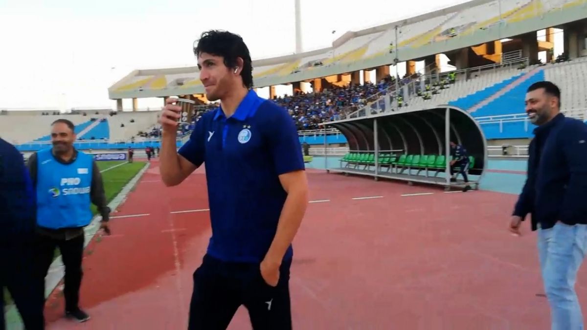 اختصاصی/ ورود بازیکنان استقلال و استقلال خوزستان به ورزشگاه غدیر اهواز