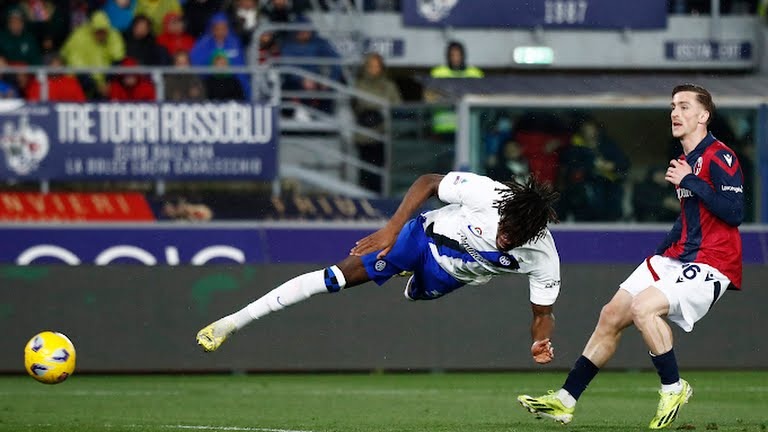 گل اول اینتر به بولونیا (بیسک)