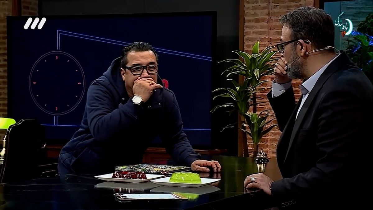 شب خوش/ راز سبک خاص صحبت کردن بازیکنان فوتبال در زمین از زبان خداداد عزیزی