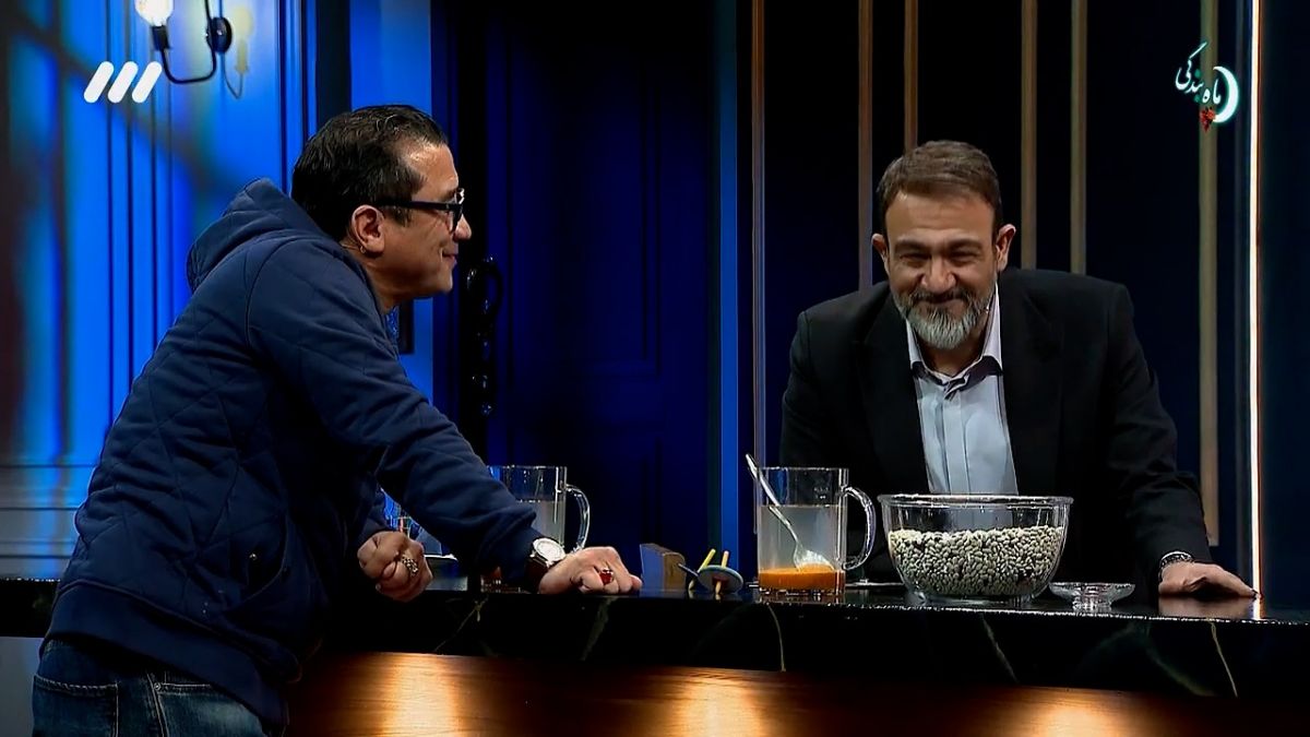 شب خوش/ چالش انجام چند کار همزمان با خداداد عزیزی و پاسخ معکوس به سوالات