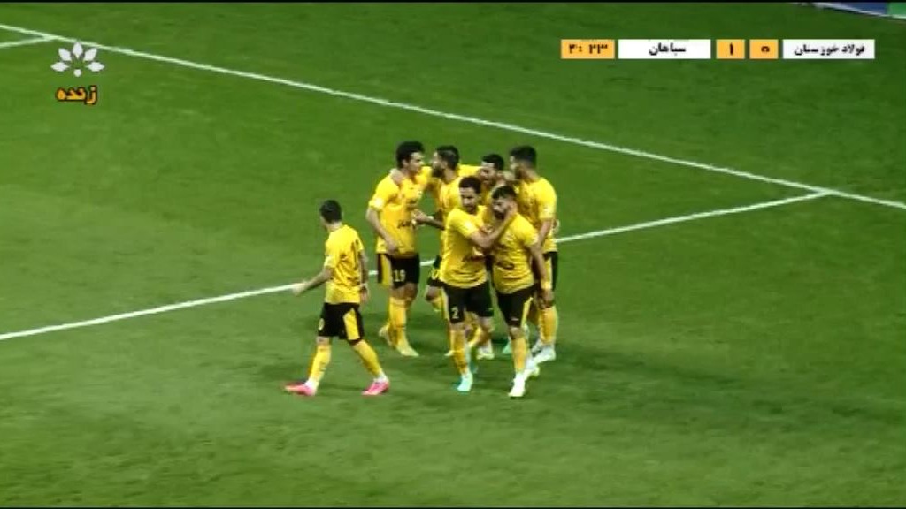 گل اول سپاهان به فولاد خوزستان (رضا شکاری)