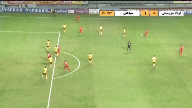 ادعای باشگاه فولاد: یک گل و یک پنالتی مقابل سپاهان طلبکار شدیم
