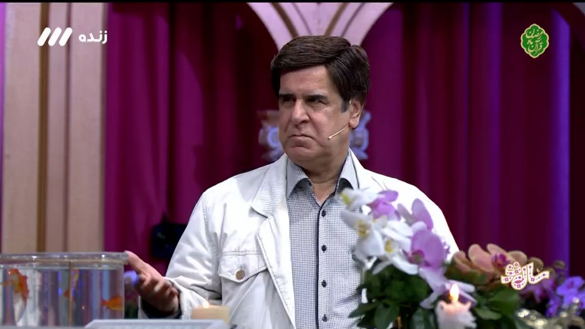 توضیح جالب سرهنگ علیفر درباره استفاده از لفظ " ارسال موزی شکل " در گزارش فوتبال و دلیل عجیب برای عدم استفاده از این جمله در سالهای اخیر