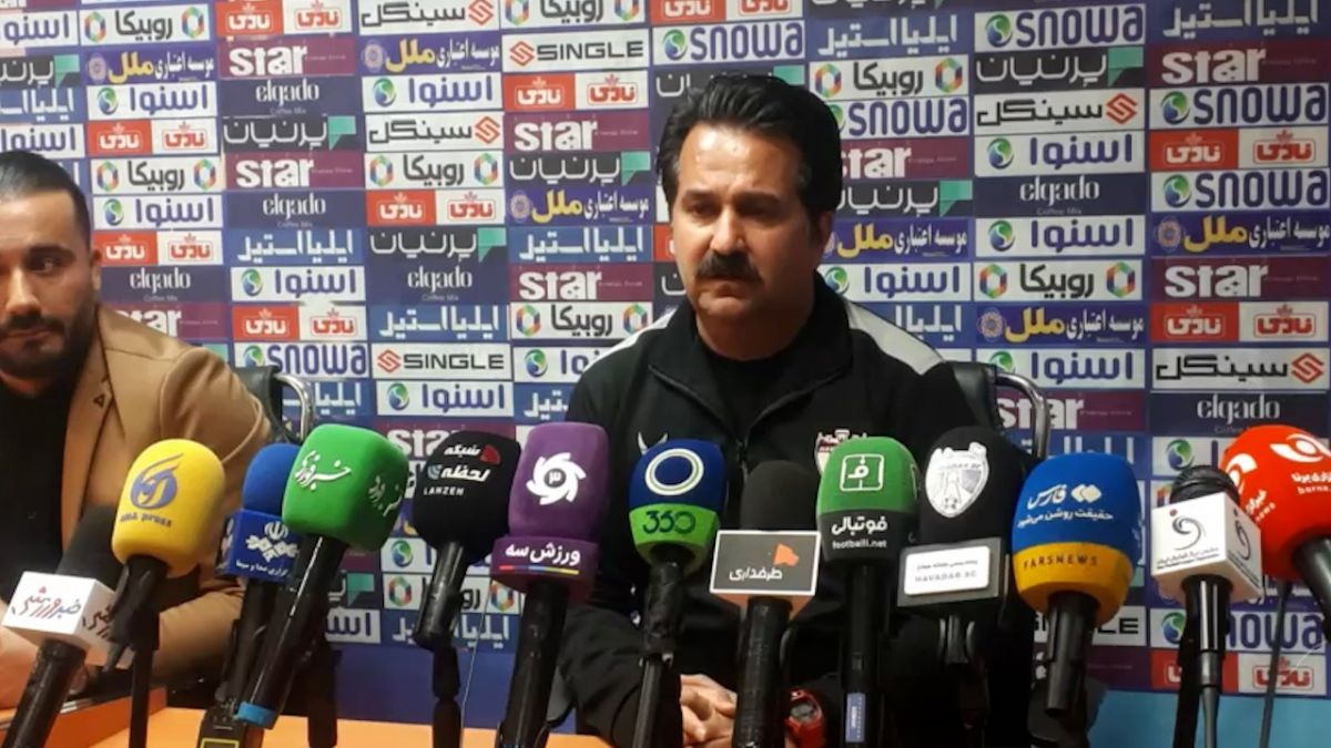 اختصاصی/ نشست خبری محمود شجاعی مربی هوادار قبل از دیدار با استقلال