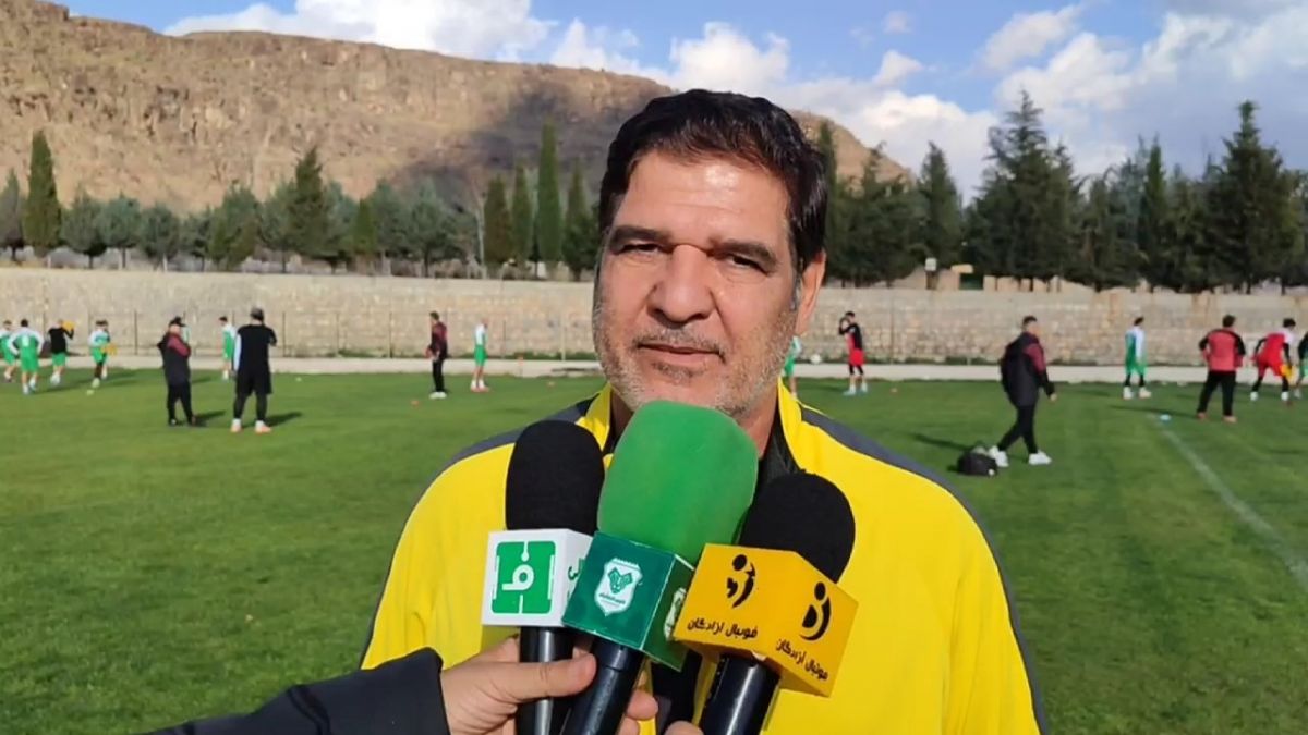 اختصاصی/ صحبت های رضا مهاجری سرمربی خیبر پیش از بازی مقابل مس کرمان