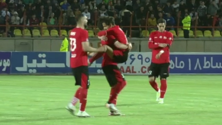 گل اول تراکتور به شمس آذر (سید مهدی حسینی)