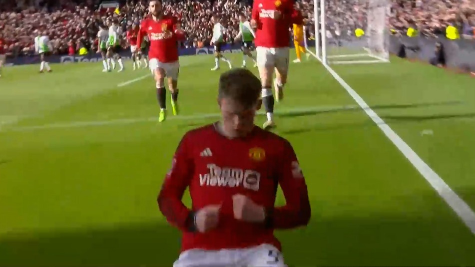 گل اول منچستریونایتد به لیورپول (اسکات مک‌تامینی)