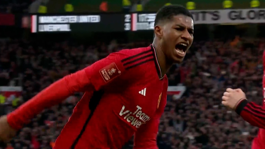 گل سوم منچستریونایتد به لیورپول (رشفورد)