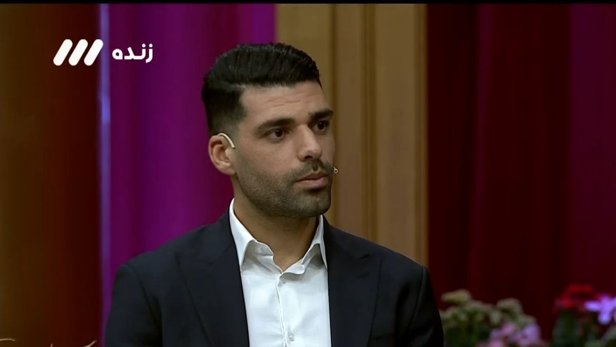 مهدی طارمی: پرسپولیس معرف من بود و به باشگاه پرسپولیس بدهکار هستم، بیرانوند همیشه روز دربی با من تماس می گیرد و دو ساعت حرف می زند