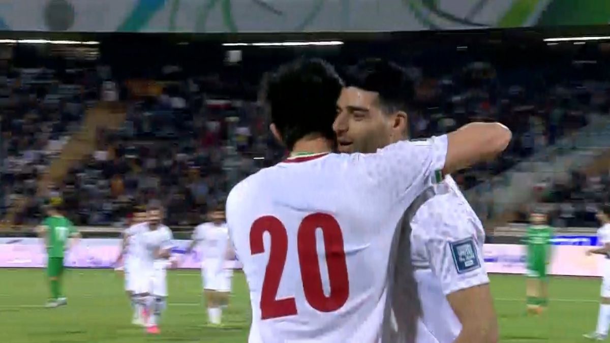 گل دوم ایران به ترکمنستان (سردار آزمون)