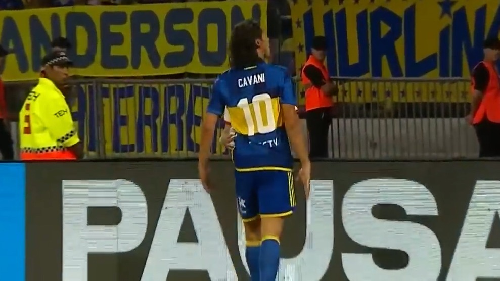 دبل ادینسون کاوانی برای بوکا جونیورز با قیچی برگردان تماشایی