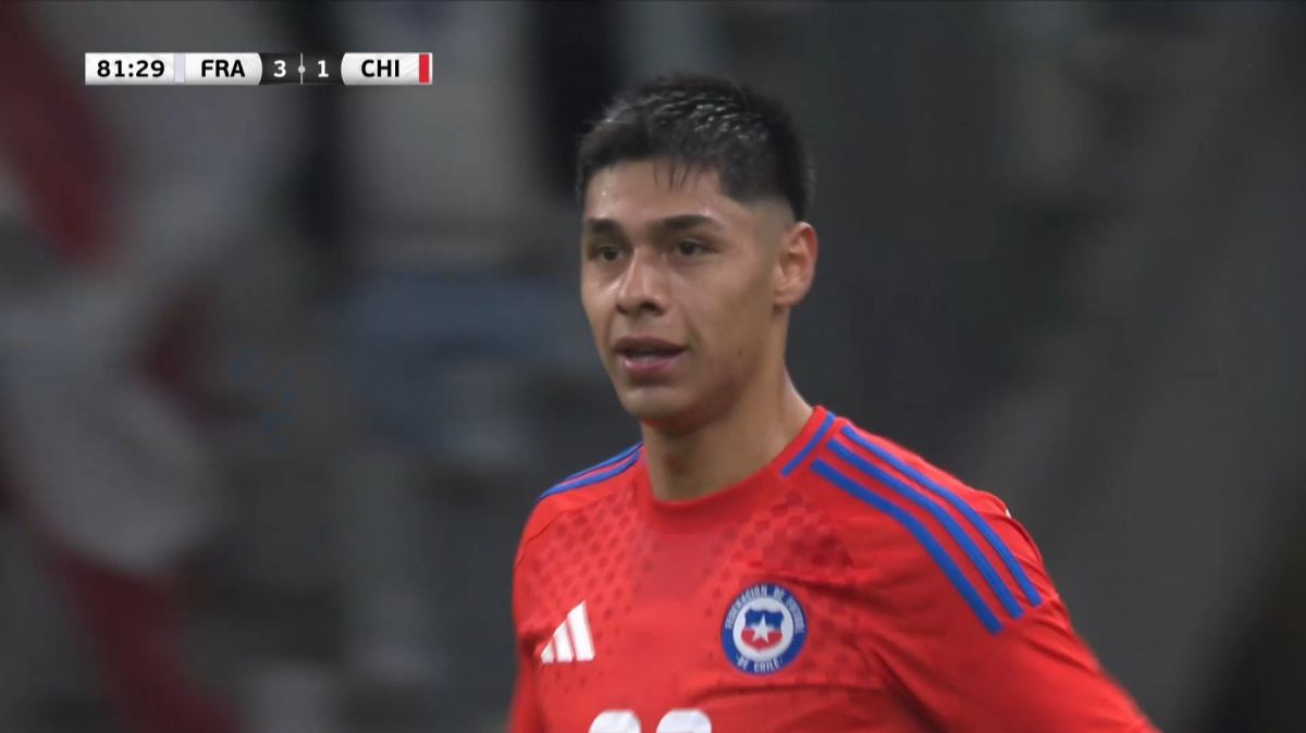 گل دوم شیلی به فرانسه (اوسوریو)