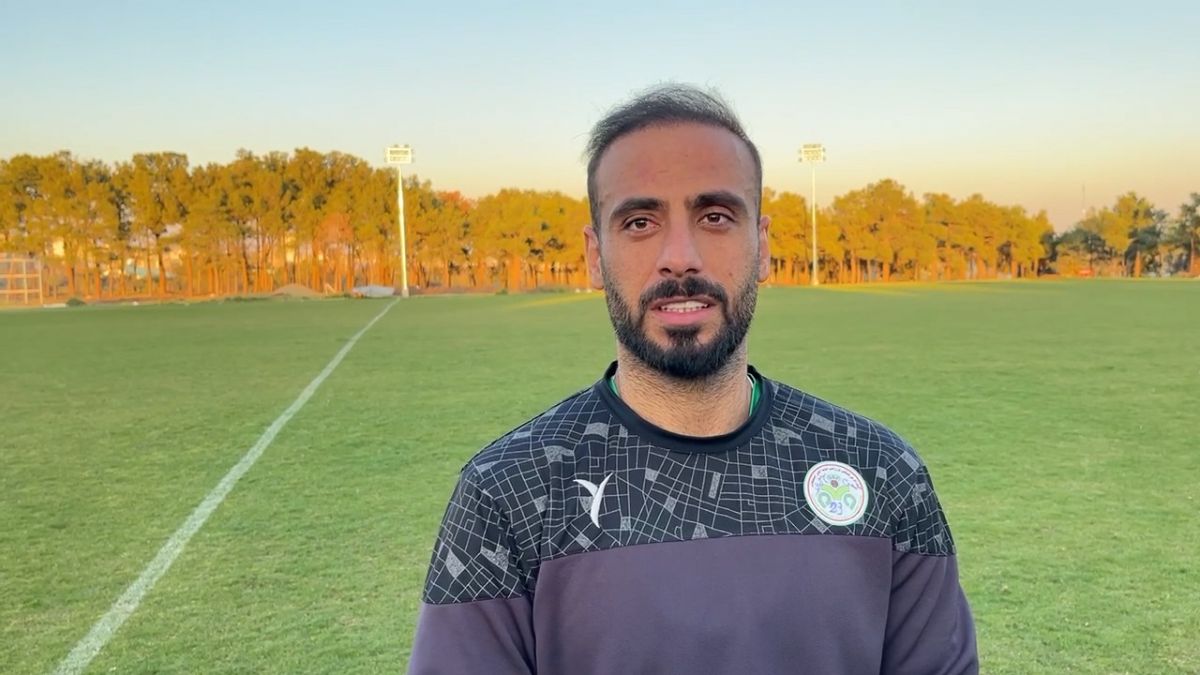 اختصاصی/ صحبت‌های محسن آذرباد بازیکن ذوب آهن در حاشیه دیدار دوستانه این تیم مقابل گل‌ گهر