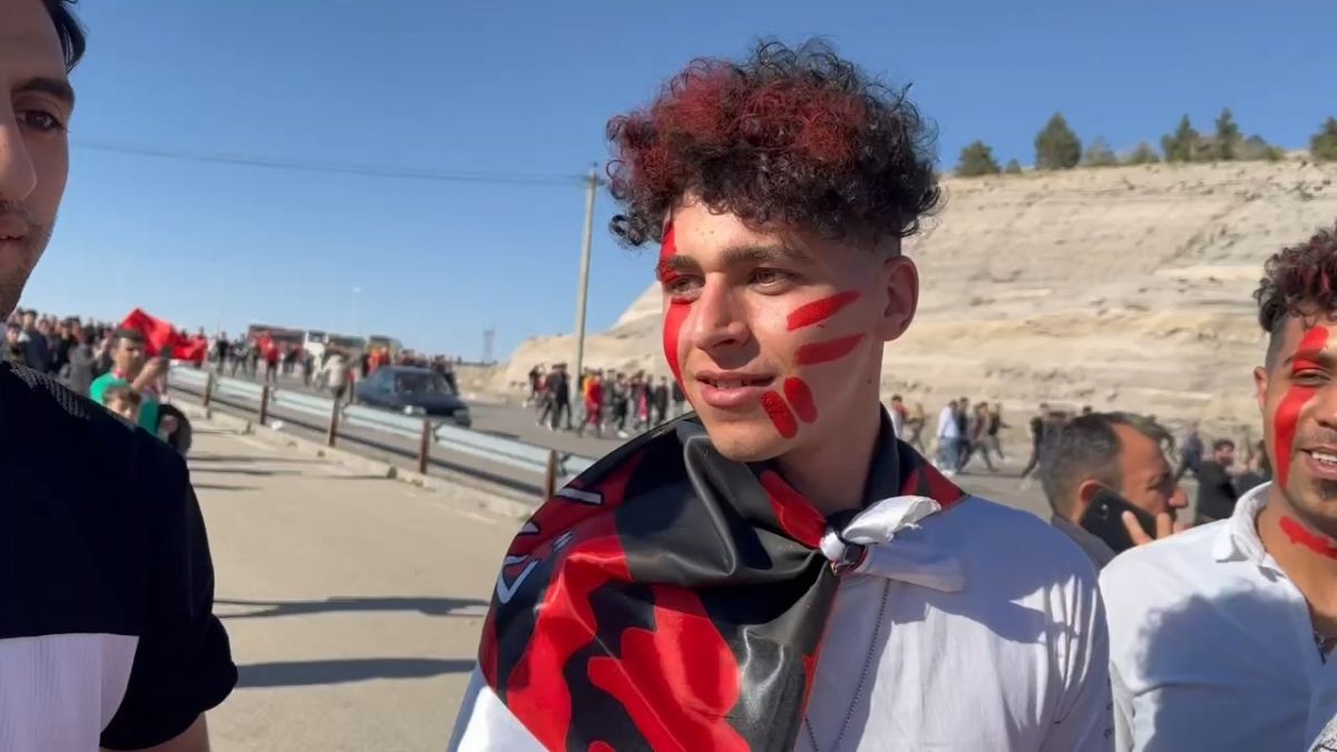 اختصاصی/ هوادار تراکتور: رضا اسدی رنگ دلار دارد! نمیخواهیم دیگر به تراکتور برگردد