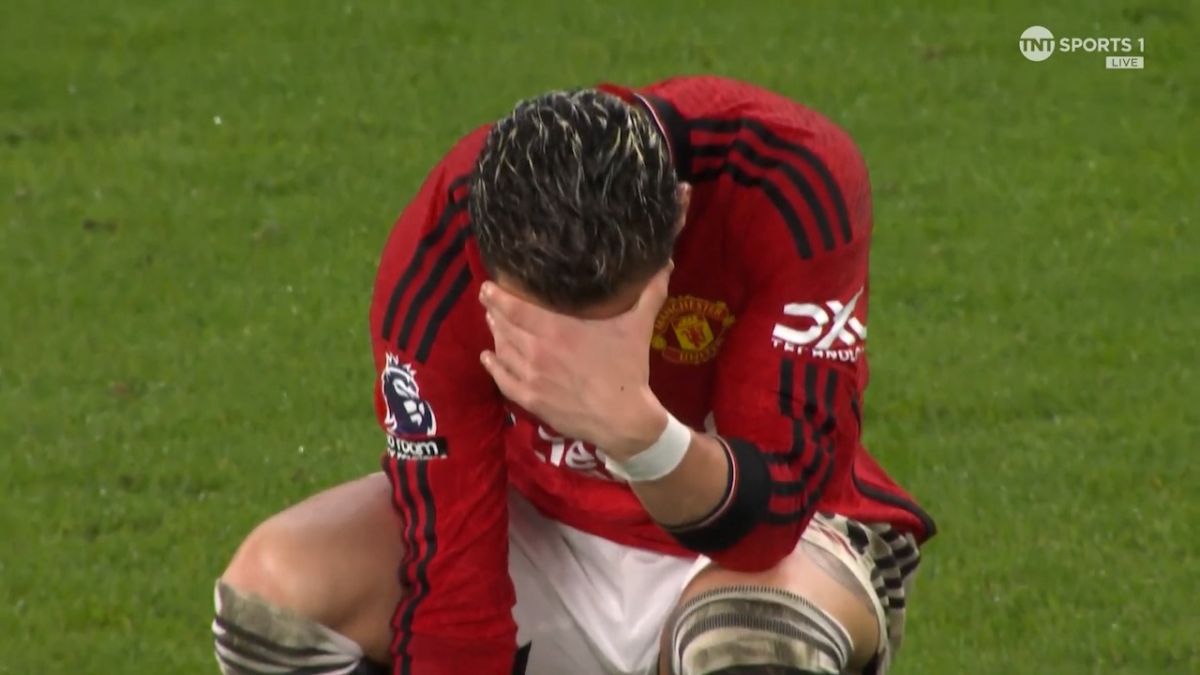 سوت پایان بازی؛ شادی بازیکنان چلسی و ناراحتی منچستری ها