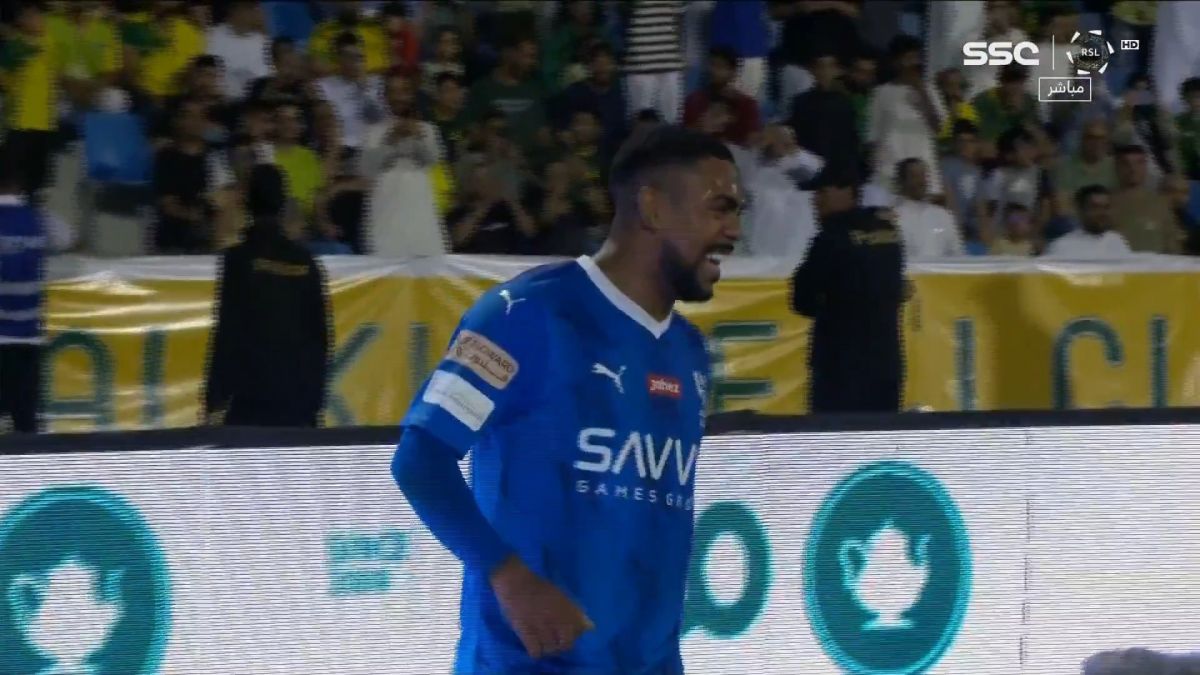 گل دوم الهلال به الخلیج (مالکوم)