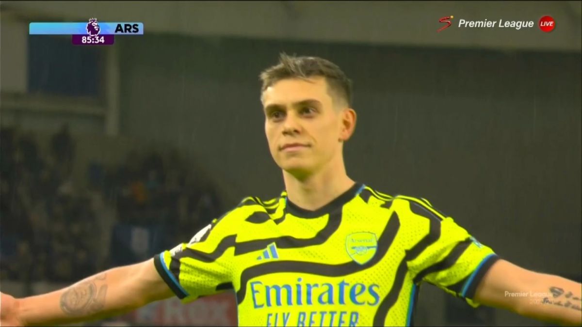 گل سوم آرسنال به برایتون (تروسارد)