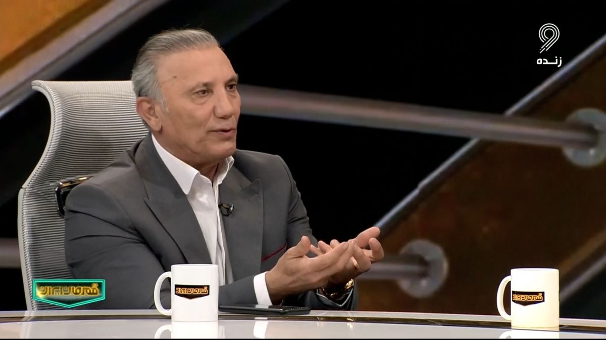 قهرمان ایران/ حمید درخشان: اوسمار با بازیکنانی جدیدی که به پرسپولیس پیوستند تغییراتی را به وجود آورده است که تیم خوب بازی می کند/ پرسپولیس با این روند می تواند قهرمان شود