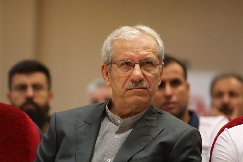 نصیرزاده: داور با تصمیمات اشتباه خود باعث رنجش خاطر هواداران میشود