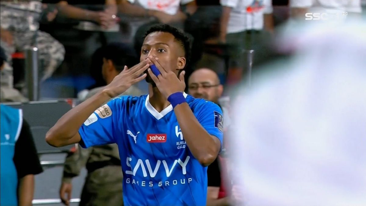 گل چهارم الهلال به الاتحاد (ناصر الدوسری)