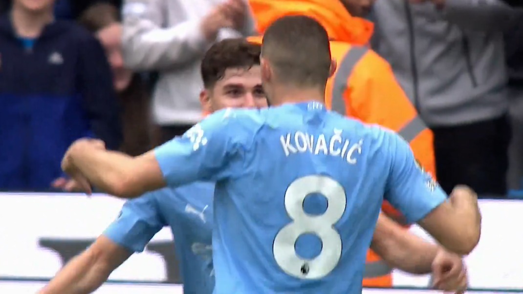 گل دوم منچسترسیتی به لوتون (شوت زیبای کواچیچ)