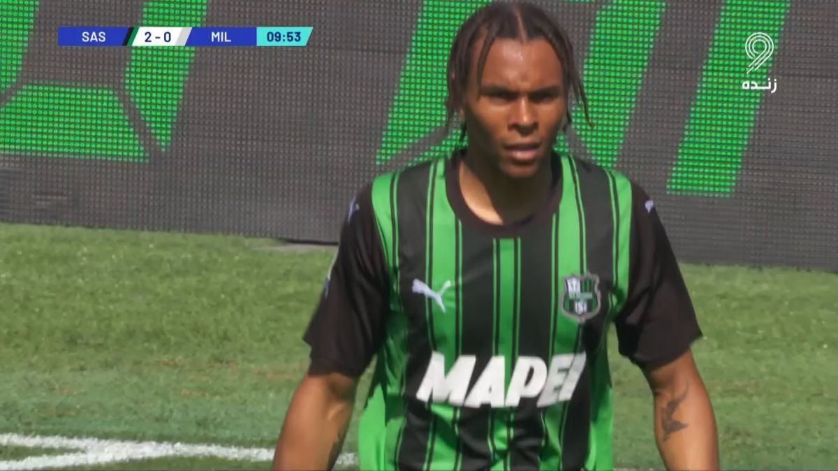 گل دوم ساسولو به میلان (لائورینت)