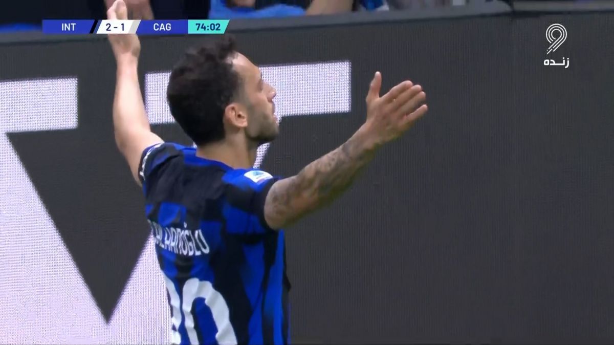 گل دوم اینتر به کالیاری (چالهان اوغلو - پنالتی)