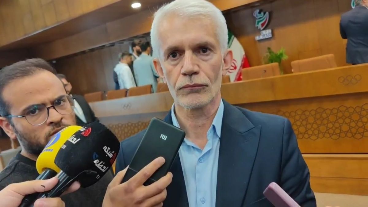 اختصاصی/ صحبت‌های شروین اسبقیان معاون وزیر ورزش درباره آخرین وضعیت واگذاری استقلال و پرسپولیس