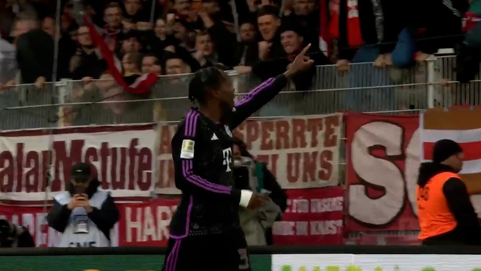 گل چهارم بایرن مونیخ به یونیون برلین (ماتیس تل)