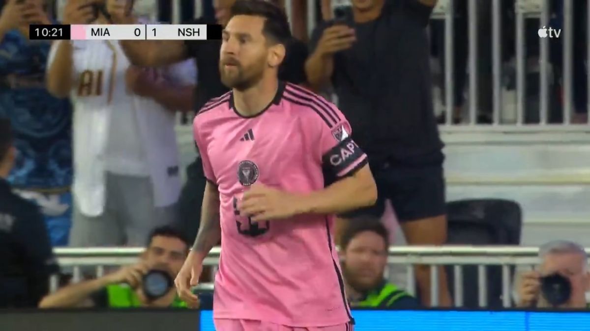 گل اول اینتر میامی به نشویل (مسی با پاس سوارز)