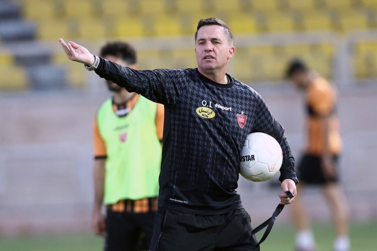 اوسمار ویرا مقابل محمد حسین میثاقی قرار میگیرد