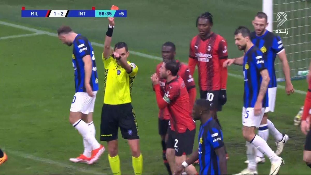 دومین اخراجی و 9 نفره شدن میلان در مقابل اینتر