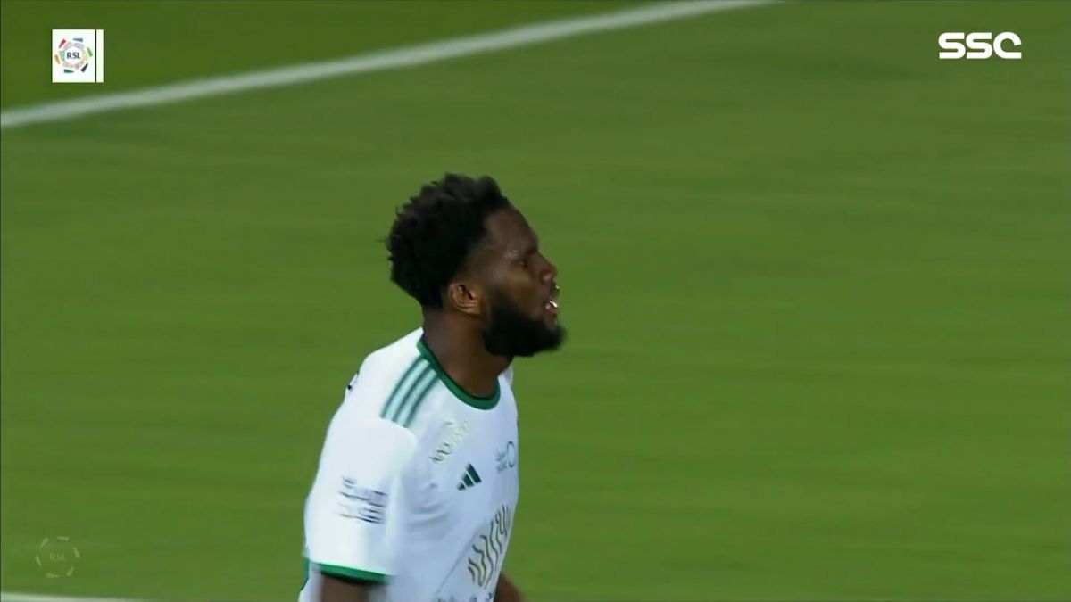 گل اول الاهلی عربستان به الریاض (فرانک کسیه)