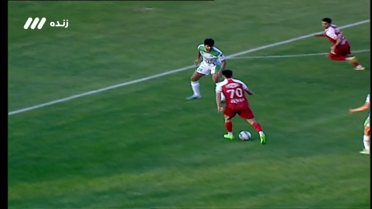 گل اول پرسپولیس به آلومینیوم (شوت زیبای اورونوف)