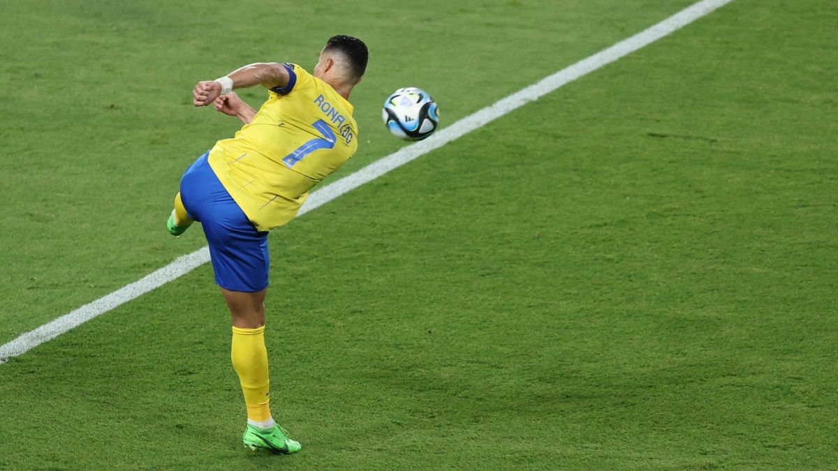 گل اول النصر به الخلیج (گل زیبا و هوشمندانه رونالدو)