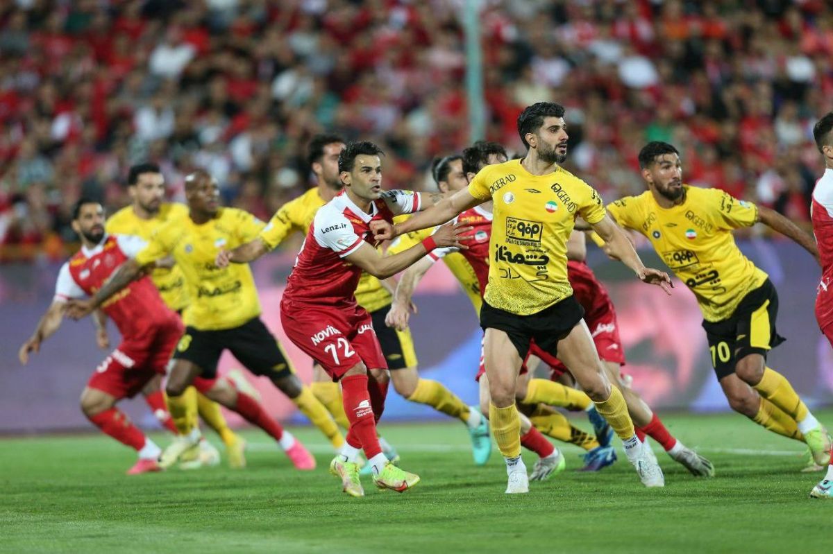 باشگاه پرسپولیس از هوادار سپاهان شکایت میکند