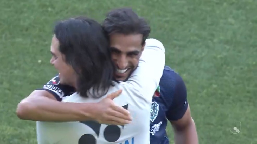 سوپرگل فوق العاده شهاب زاهدی مقابل گامبا اوساکا از زمین خودی