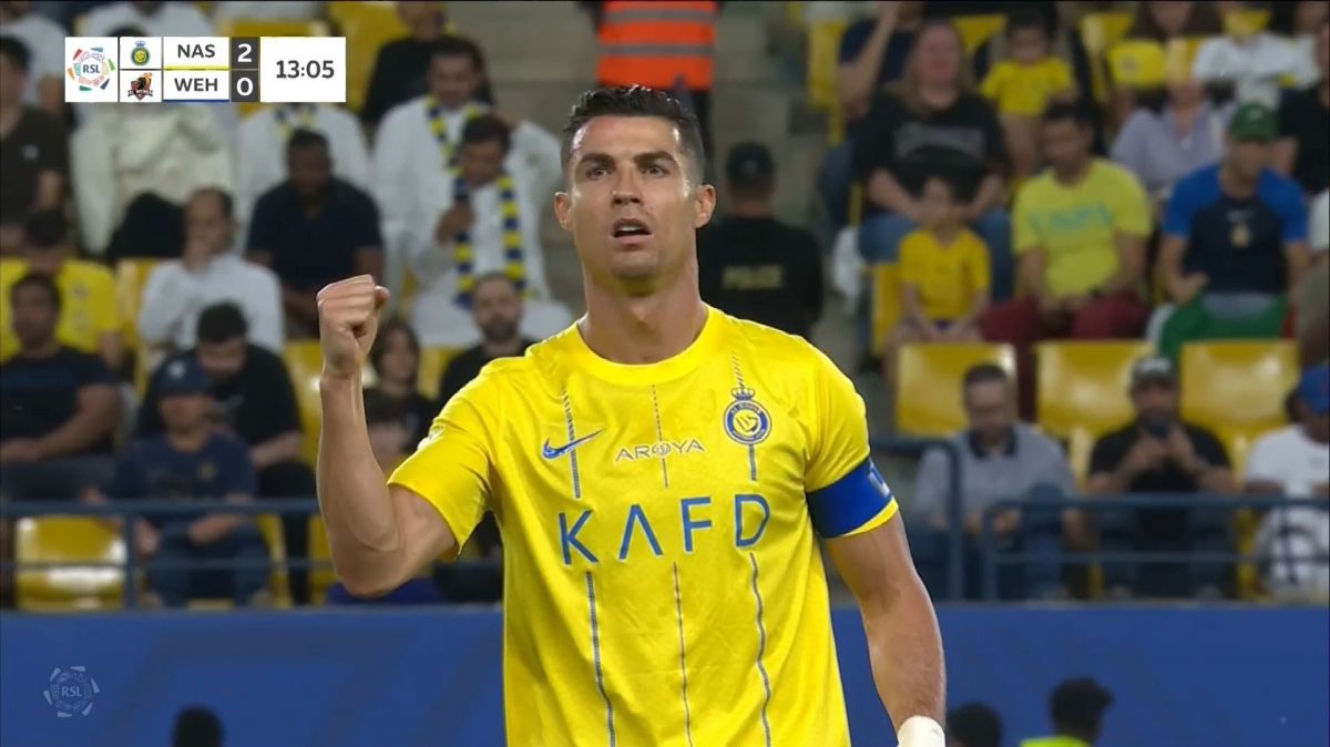 گل دوم النصر به الوحده عربستان (دبل رونالدو)
