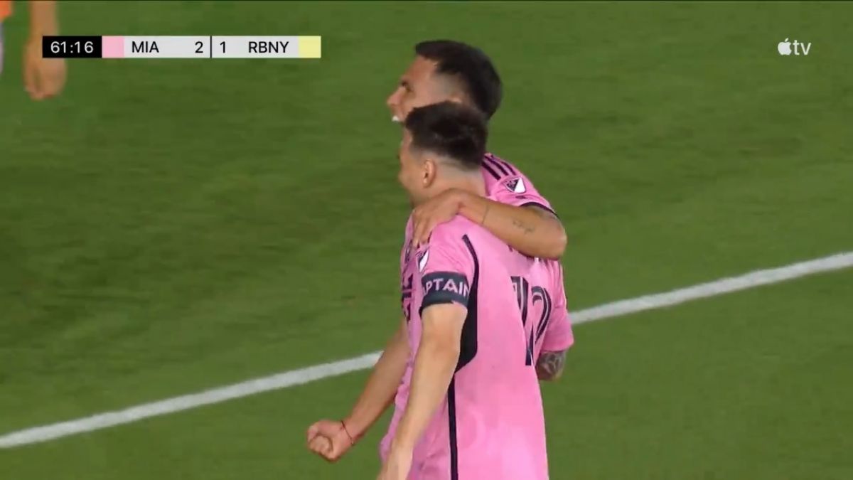 گل سوم اینتر میامی به نیویورک ردبولز (چیپ روخاس با دومین پاس گل مسی)