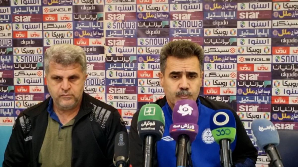 اختصاصی/ نشست خبری سیروس پورموسوی سرمربی استقلال خوزستان قبل از دیدار با سپاهان